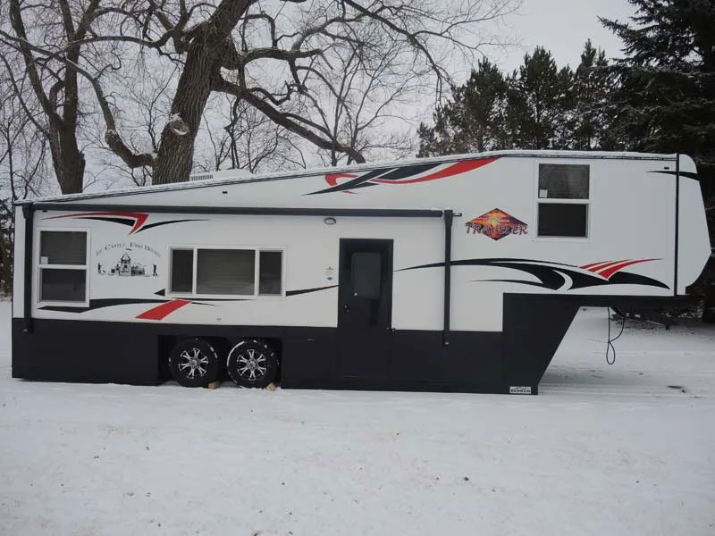 Featured image for “8′ x 32′ All Seasons Traveler 5th Wheel”